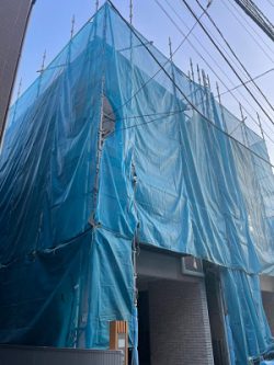 リフォーム　東京都　一戸建て　仮設足場