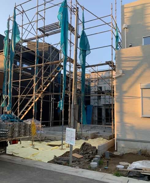 2022年3月東京都内 新築先行足場 東京都 新築一戸建て 仮設足場 幸和機材