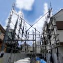 【仮設足場　施工事例】2022年8月東京都　狭小エリアの先行仮設足場